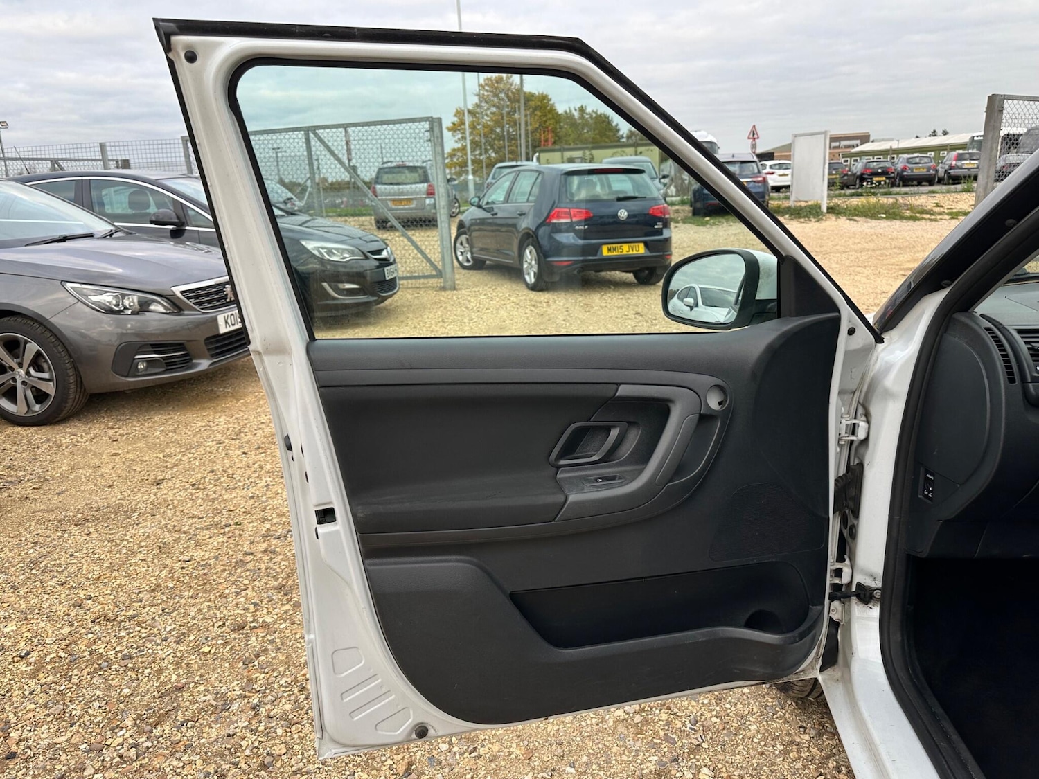 Used Skoda Fabia 2014 for sale - 76159032: Photo 26