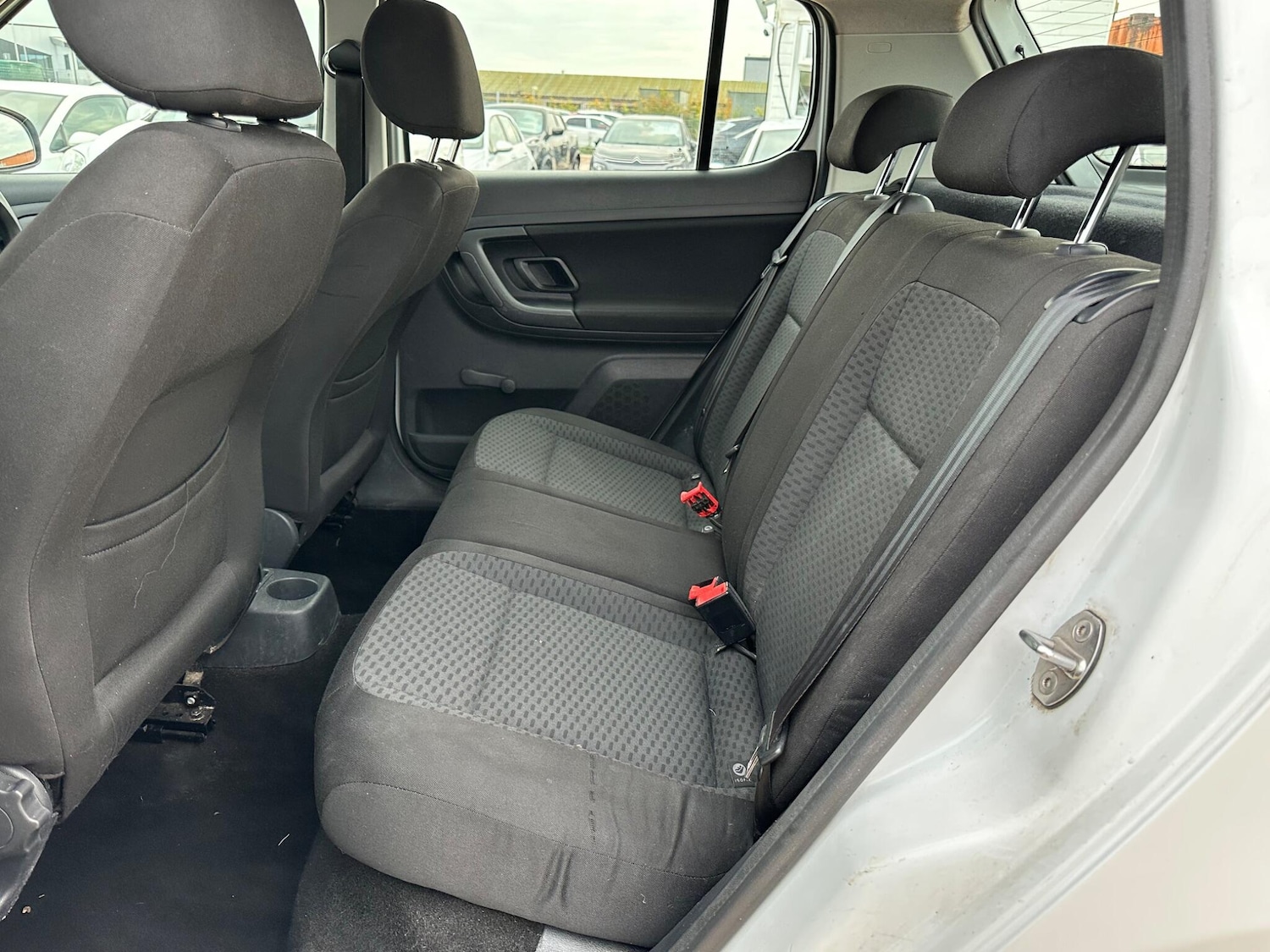 Used Skoda Fabia 2014 for sale - 76159032: Photo 31