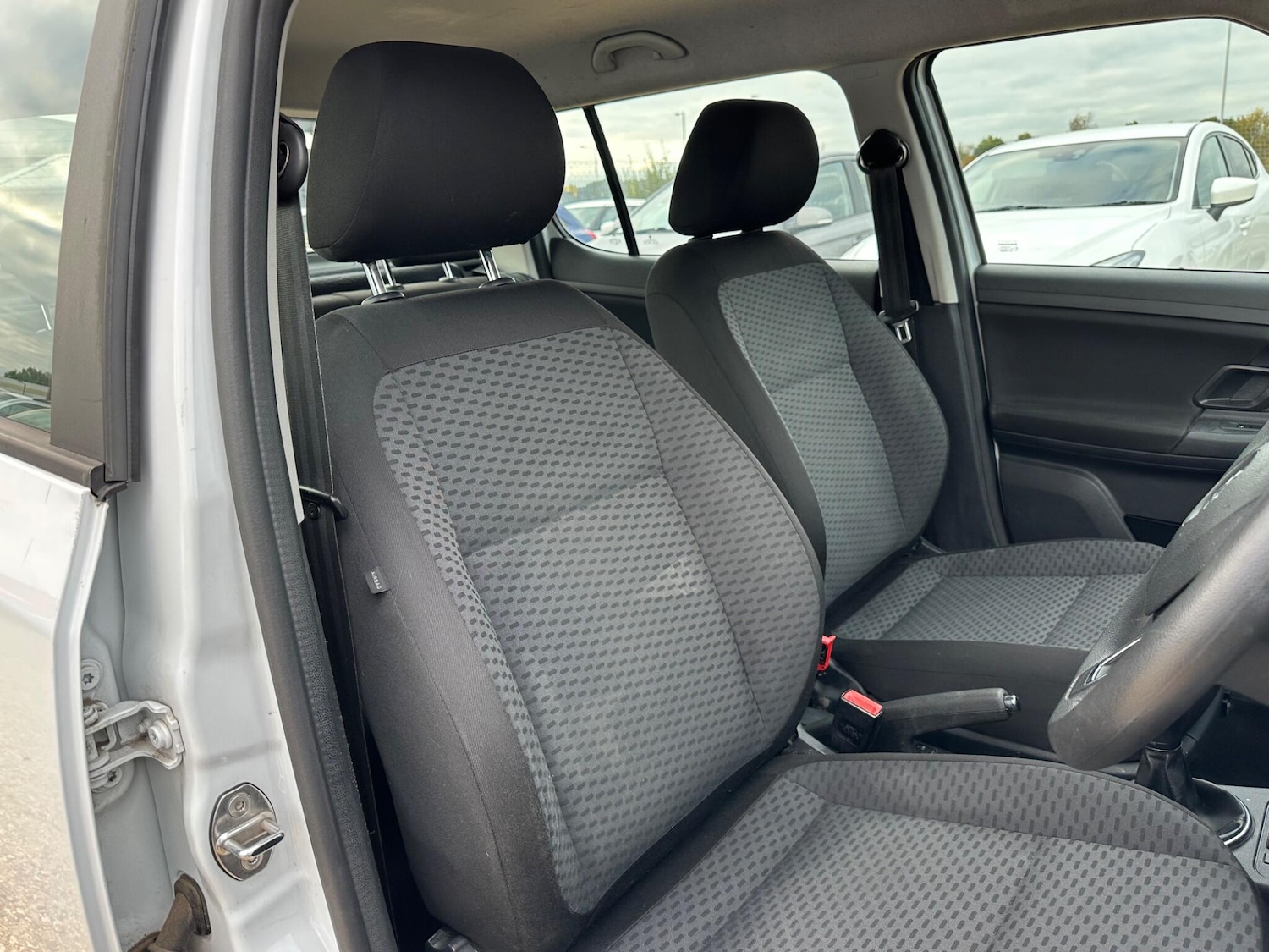Used Skoda Fabia 2014 for sale - 76159032: Photo 33