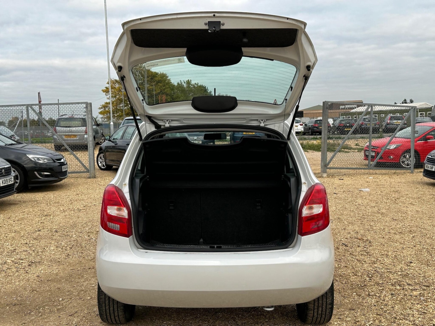 Used Skoda Fabia 2014 for sale - 76159032: Photo 49
