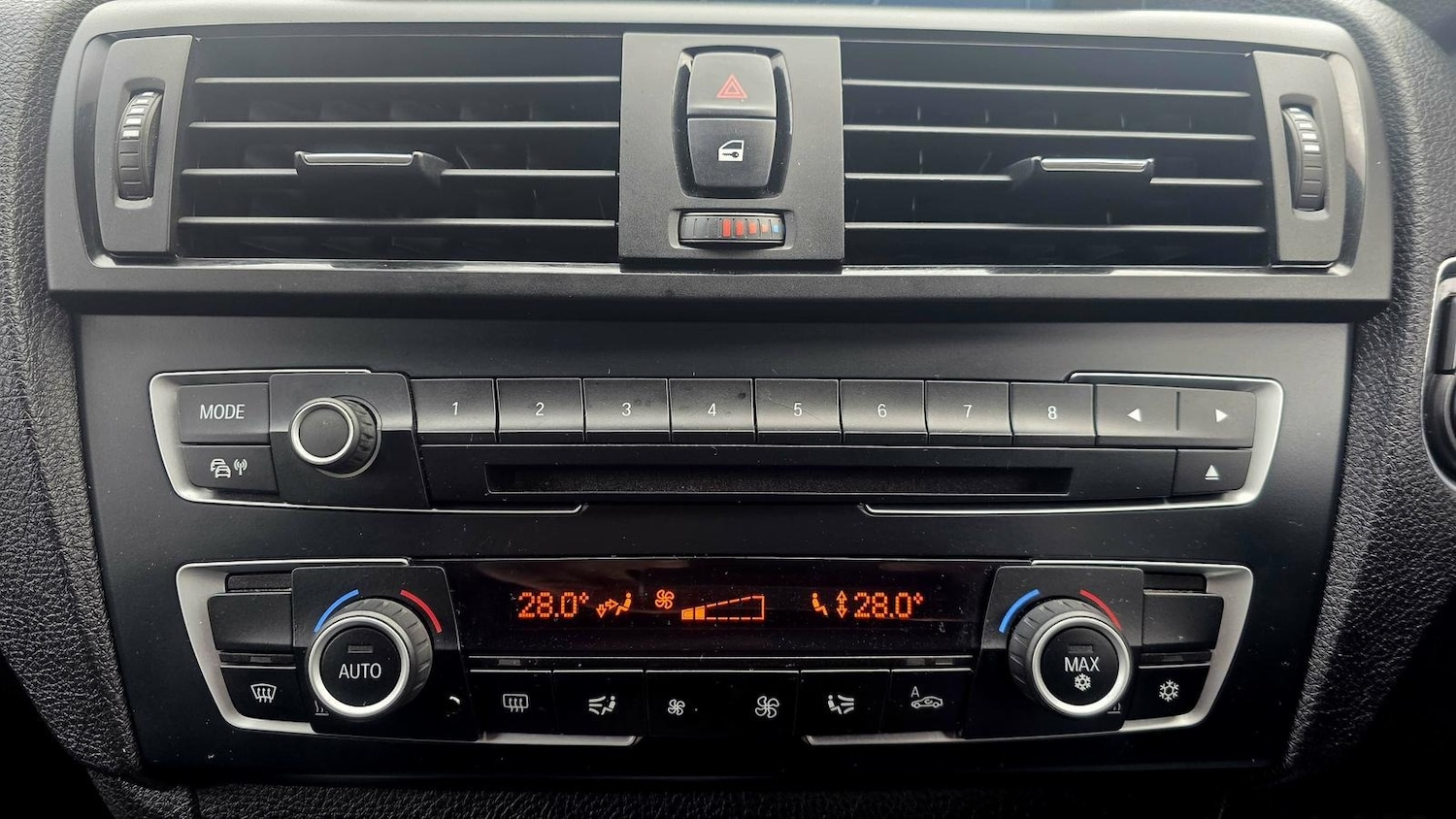 Used BMW 1 Series 2012 for sale - 78071073: Photo 27