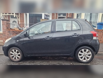 Used Toyota Yaris 2011 for sale - 78685269: Photo