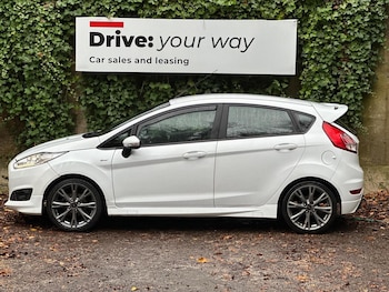 Used Ford Fiesta 2016 for sale - 77729590: Photo