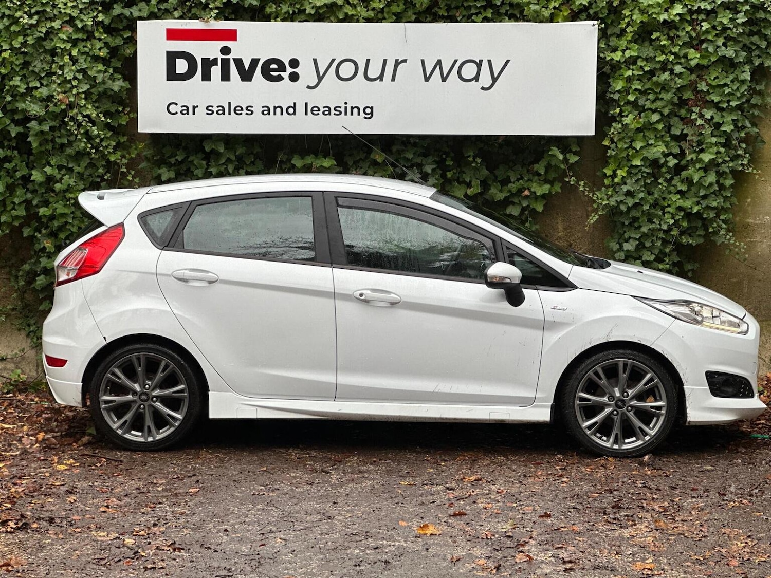 Used Ford Fiesta 2016 for sale - 77729590: Photo 5