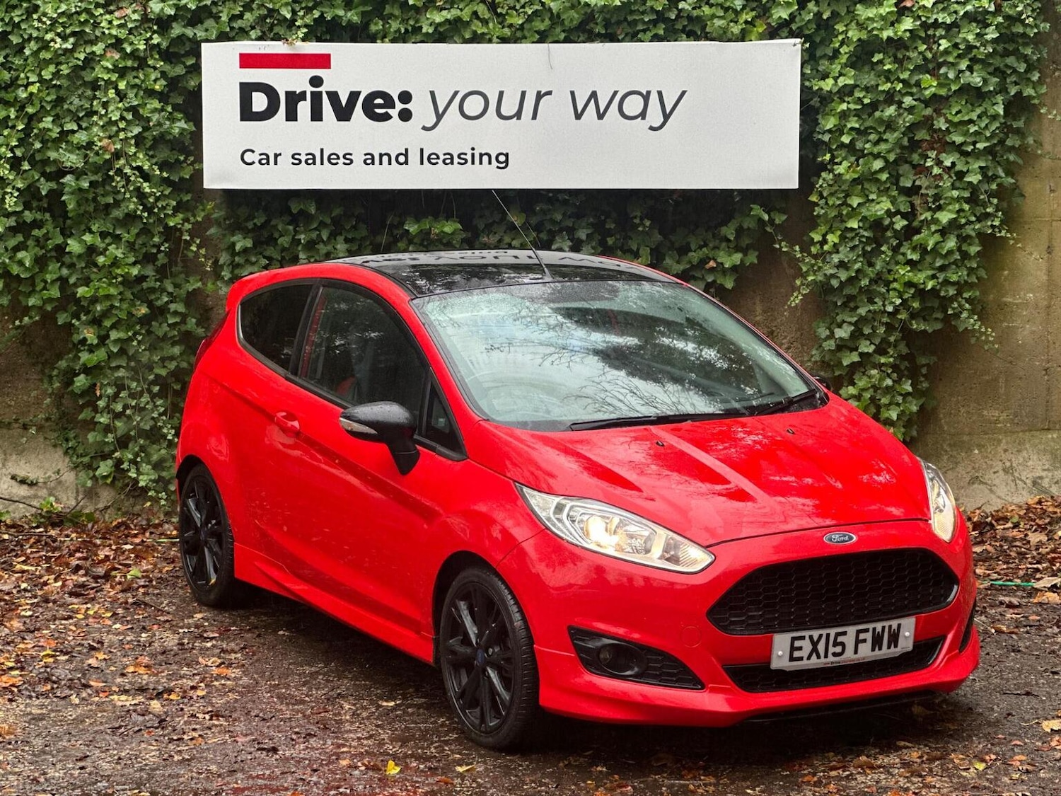 Used Ford Fiesta 2015 for sale - 76853516: Photo 1