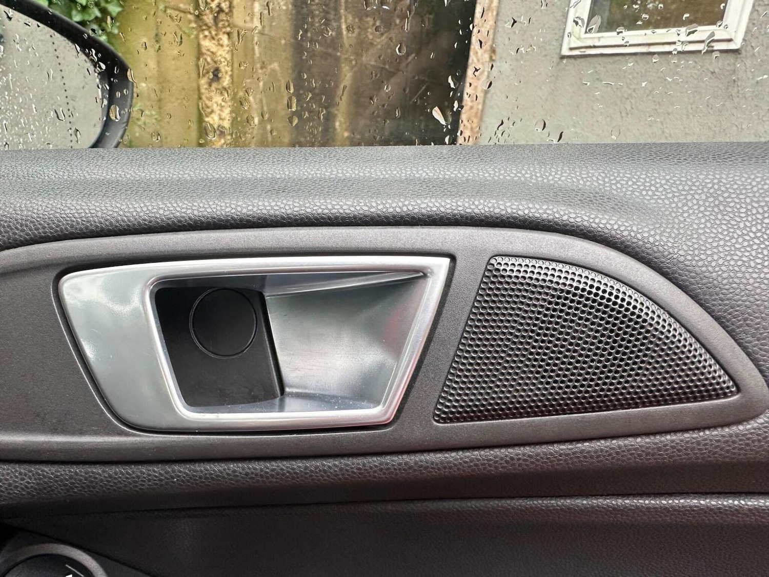 Used Ford Fiesta 2015 for sale - 76853516: Photo 26