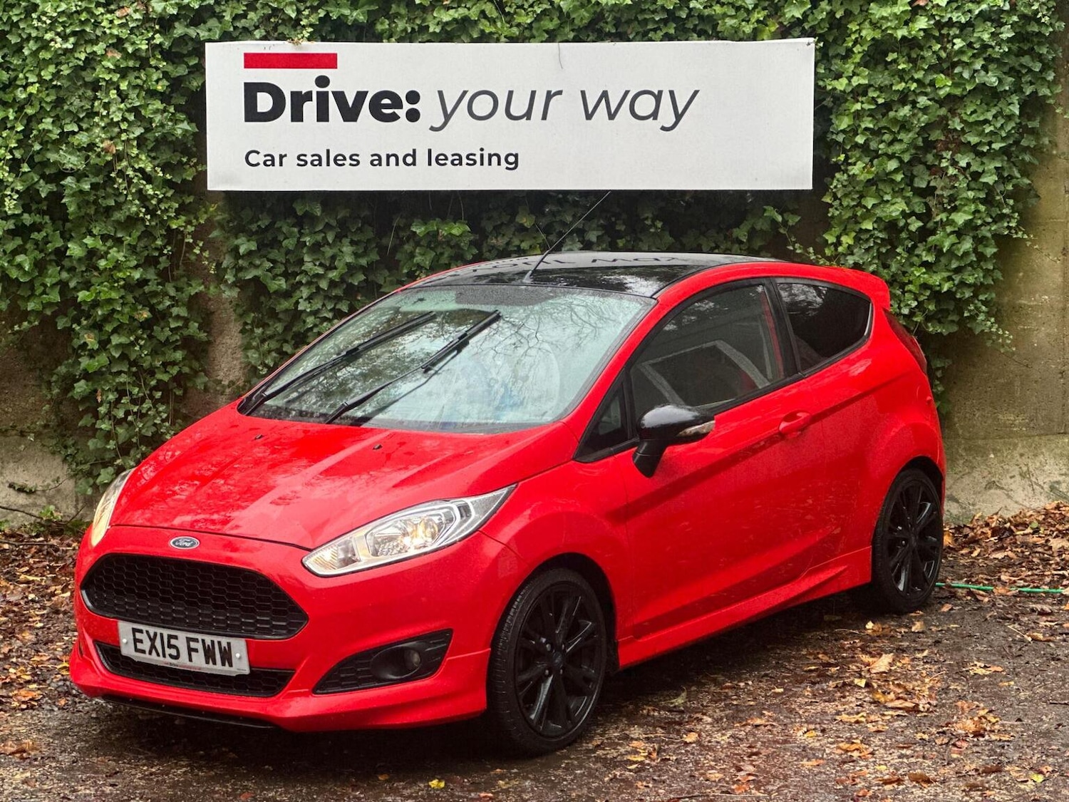 Used Ford Fiesta 2015 for sale - 76853516: Photo 3