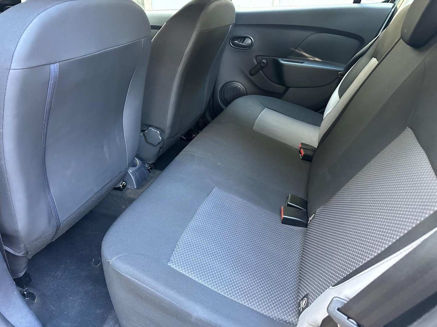 Used Dacia Sandero 2016 for sale - 76482854: Photo 33