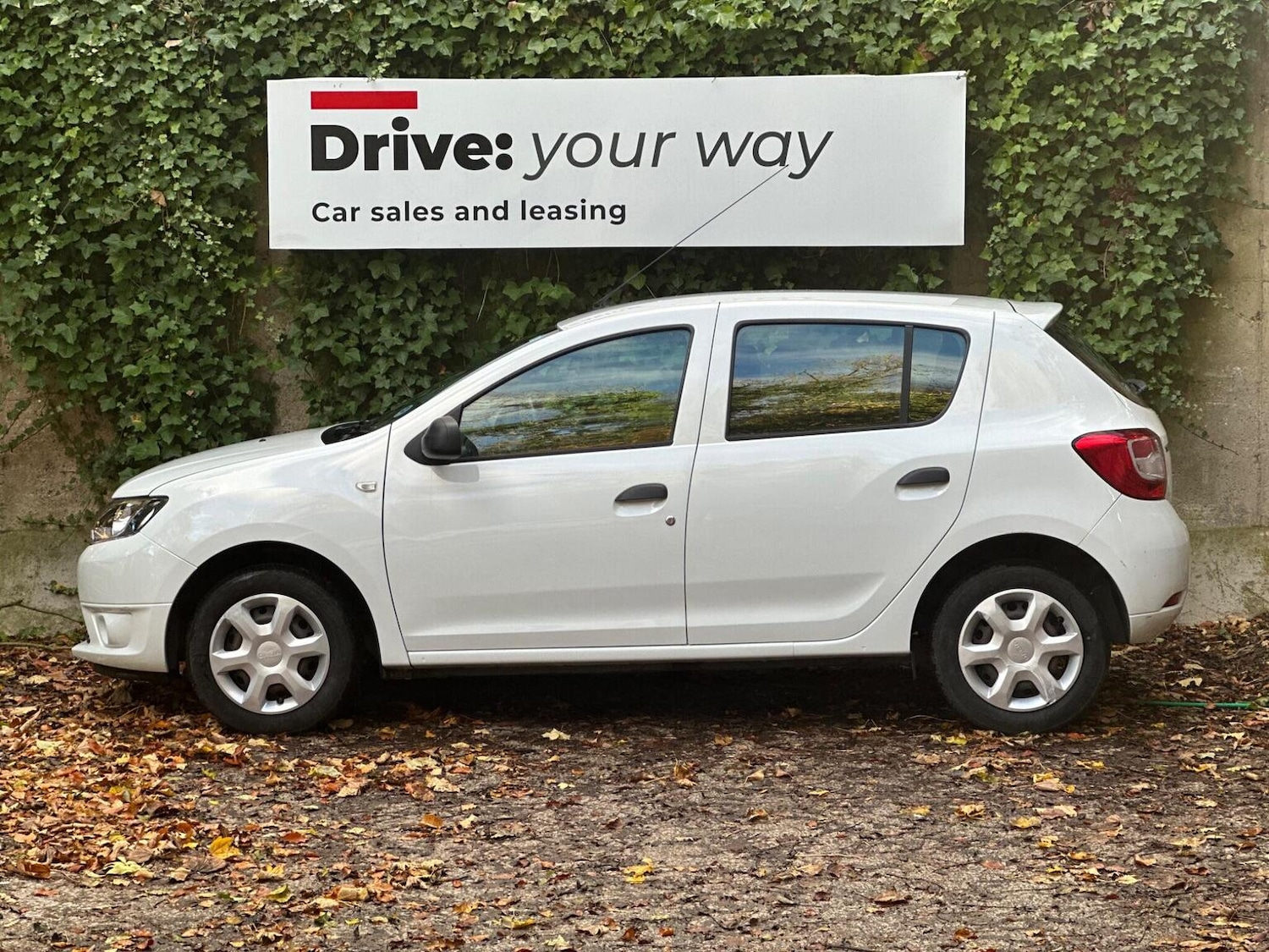 Used Dacia Sandero 2016 for sale - 76482854: Photo 4