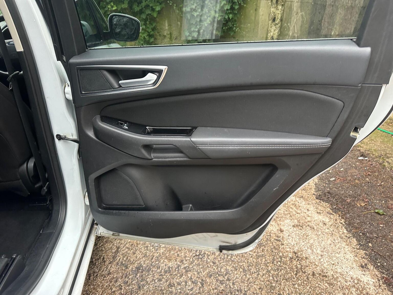 Used Ford S-Max 2017 for sale - 77237137: Photo 31