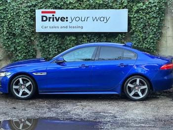 Used Jaguar XE 2018 for sale - 76725602: Photo