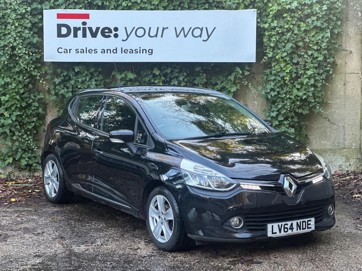 Used Renault Clio 2014 for sale - 76725599: Photo 1