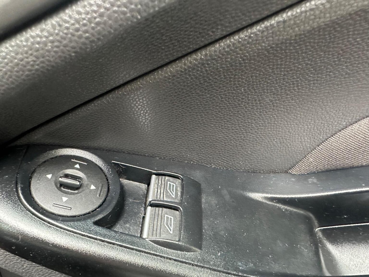 Used Ford Fiesta 2016 for sale - 76482875: Photo 23