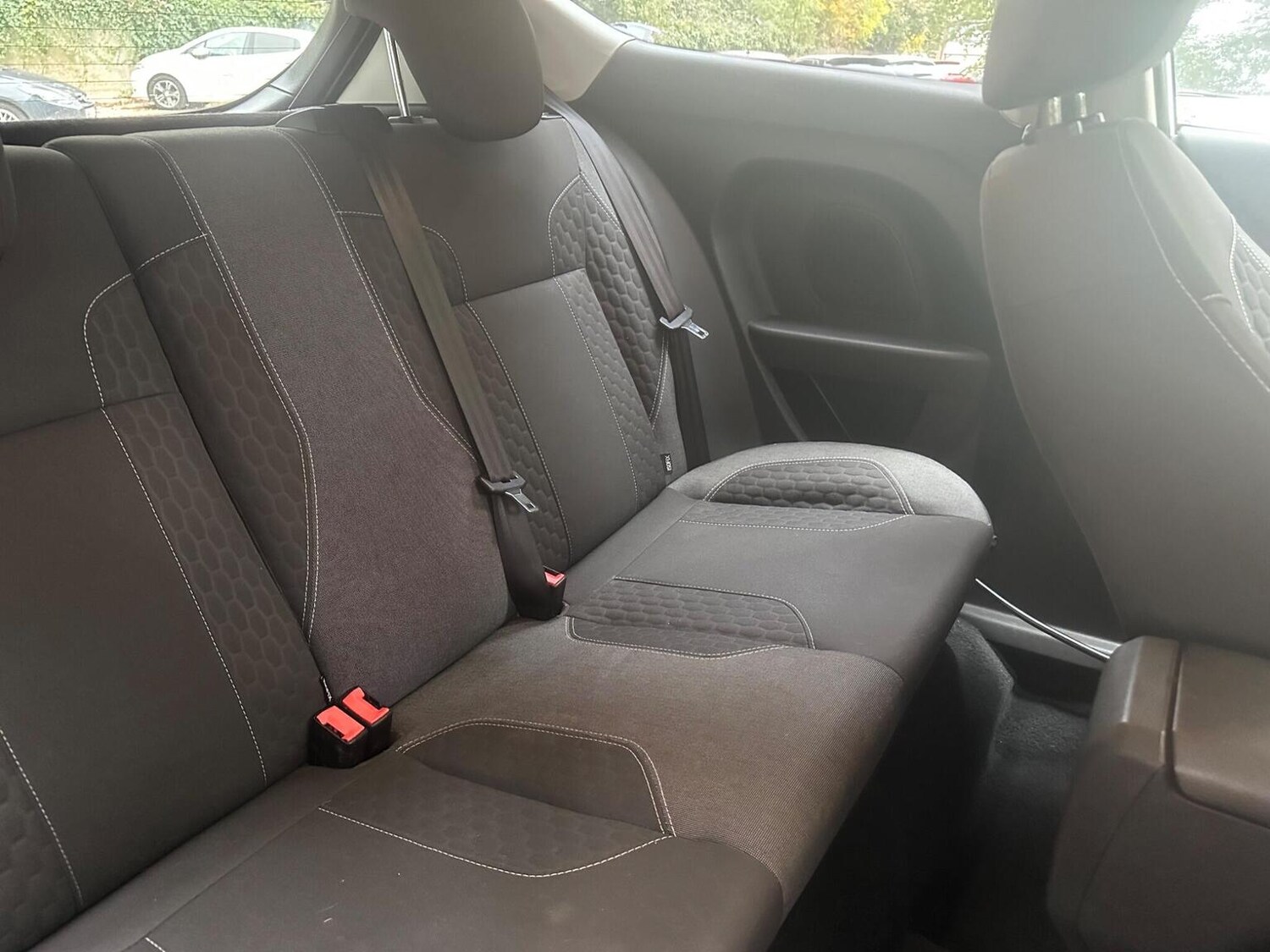 Used Ford Fiesta 2016 for sale - 76482875: Photo 24