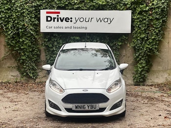 Used Ford Fiesta 2016 for sale - 76482875: Photo