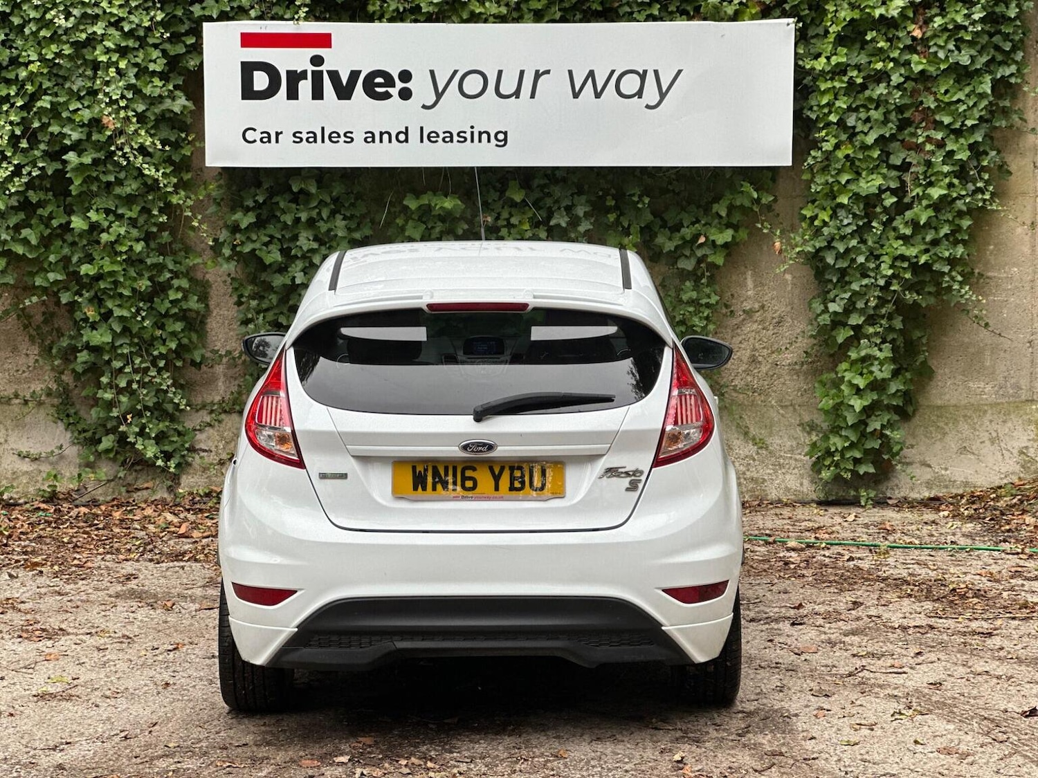 Used Ford Fiesta 2016 for sale - 76482875: Photo 8