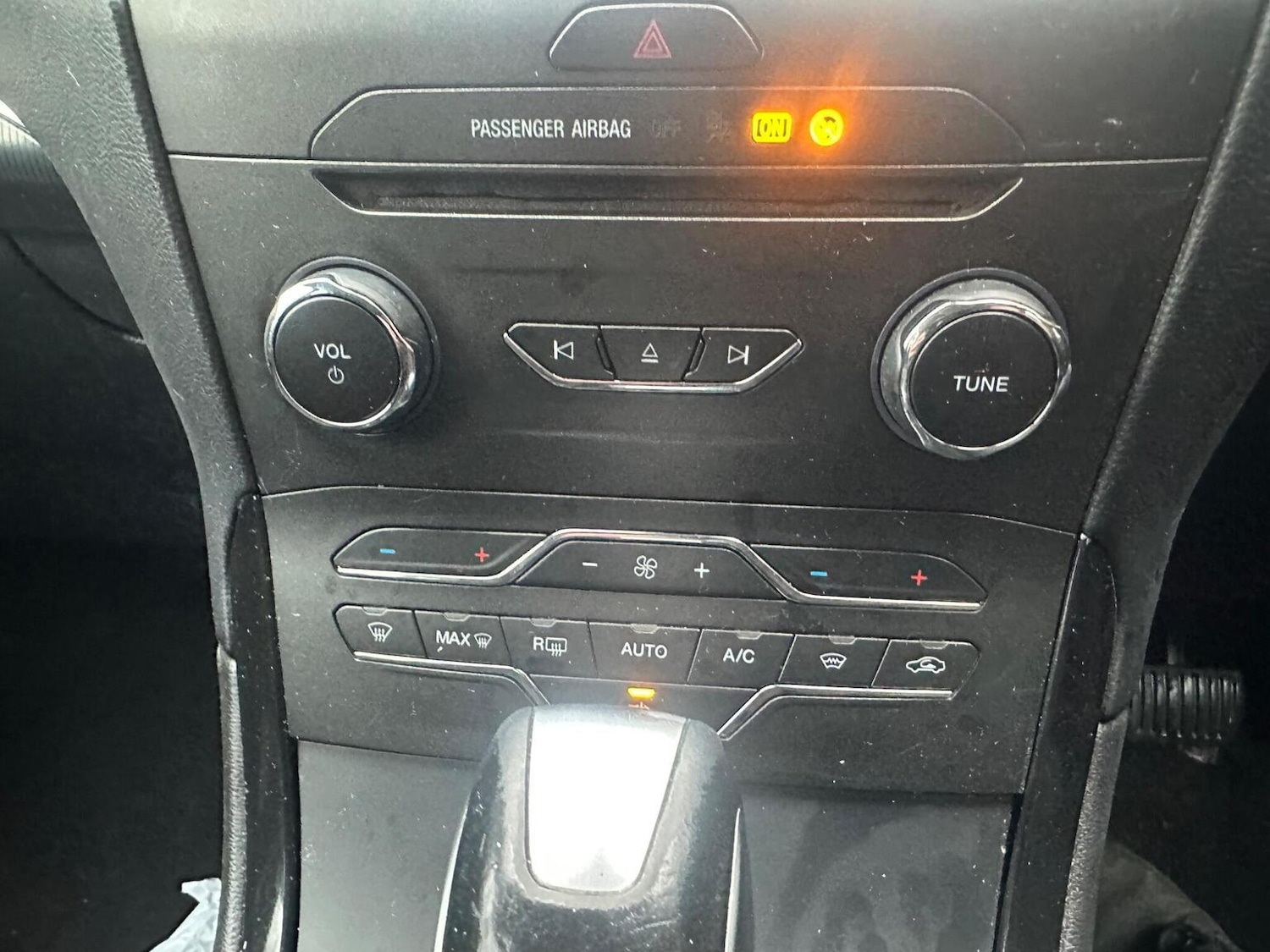 Used Ford S-Max 2017 for sale - 77118621: Photo 19