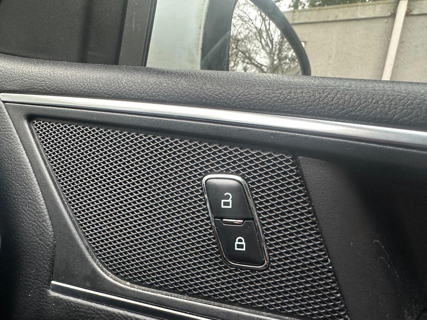 Used Ford S-Max 2017 for sale - 77118621: Photo 26