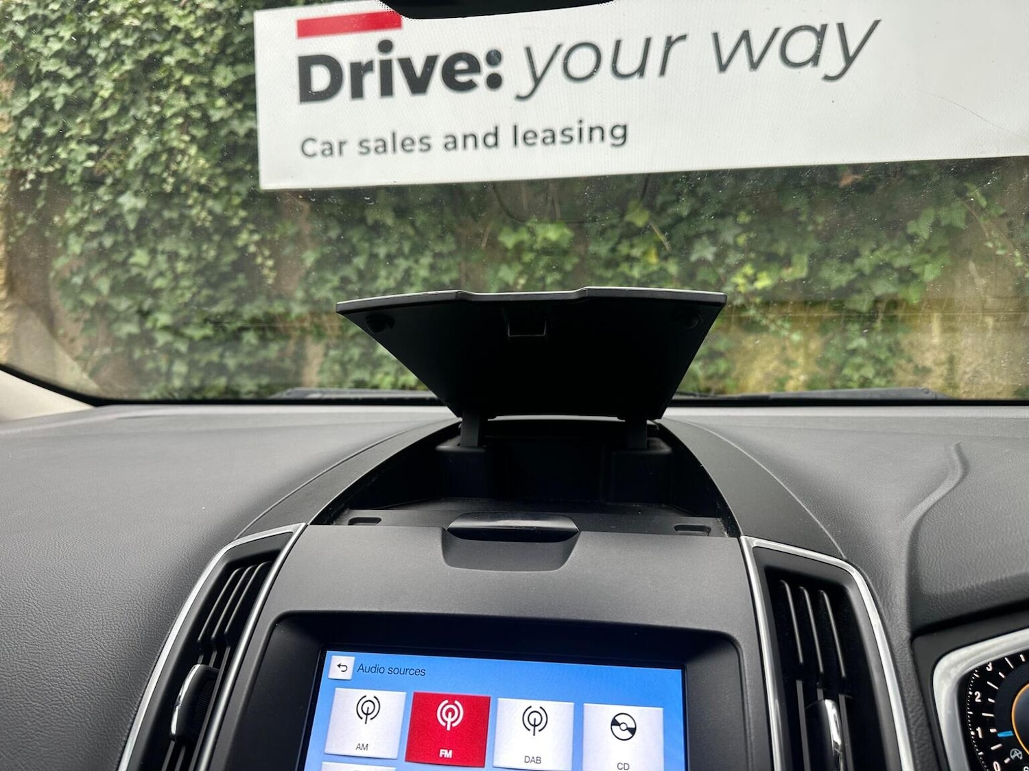 Used Ford S-Max 2017 for sale - 77118621: Photo 30