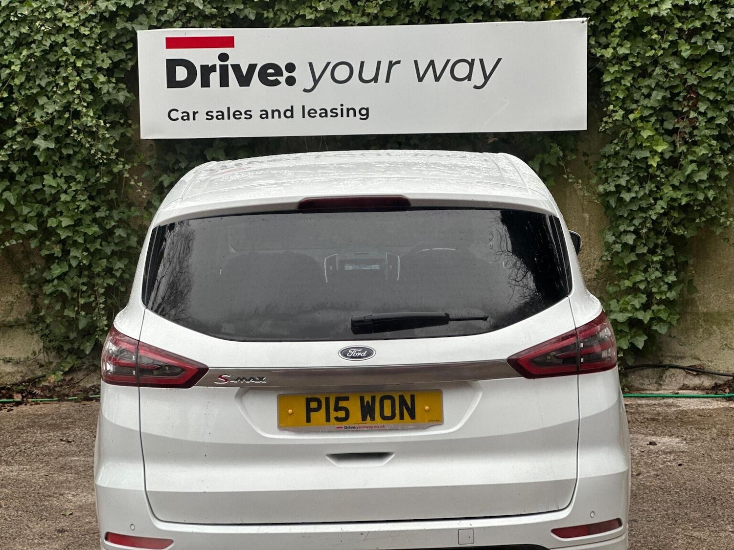 Used Ford S-Max 2017 for sale - 77118621: Photo 8