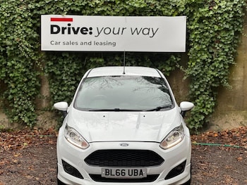 Used Ford Fiesta 2016 for sale - 76497485: Photo