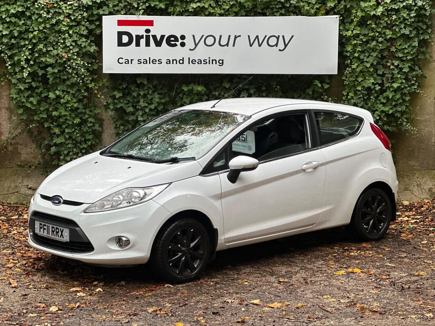 Used Ford Fiesta 2011 for sale - 76483029: Photo 1