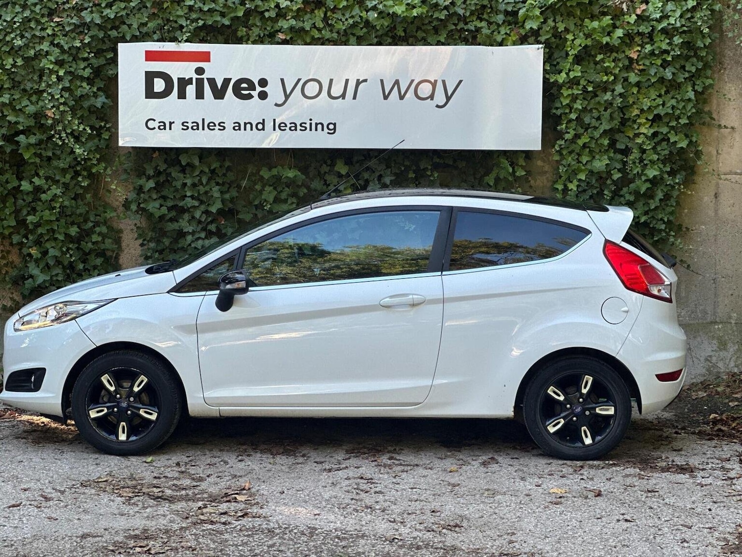Used Ford Fiesta 2016 for sale - 76483081: Photo 4