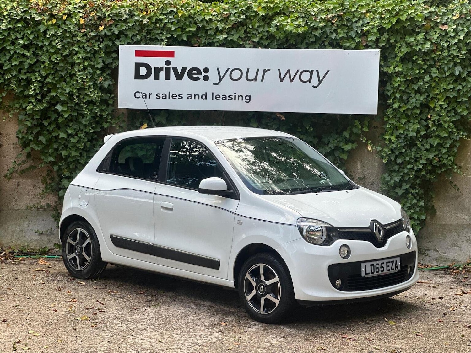 Used Renault Twingo 2015 for sale - 77632524: Photo 1