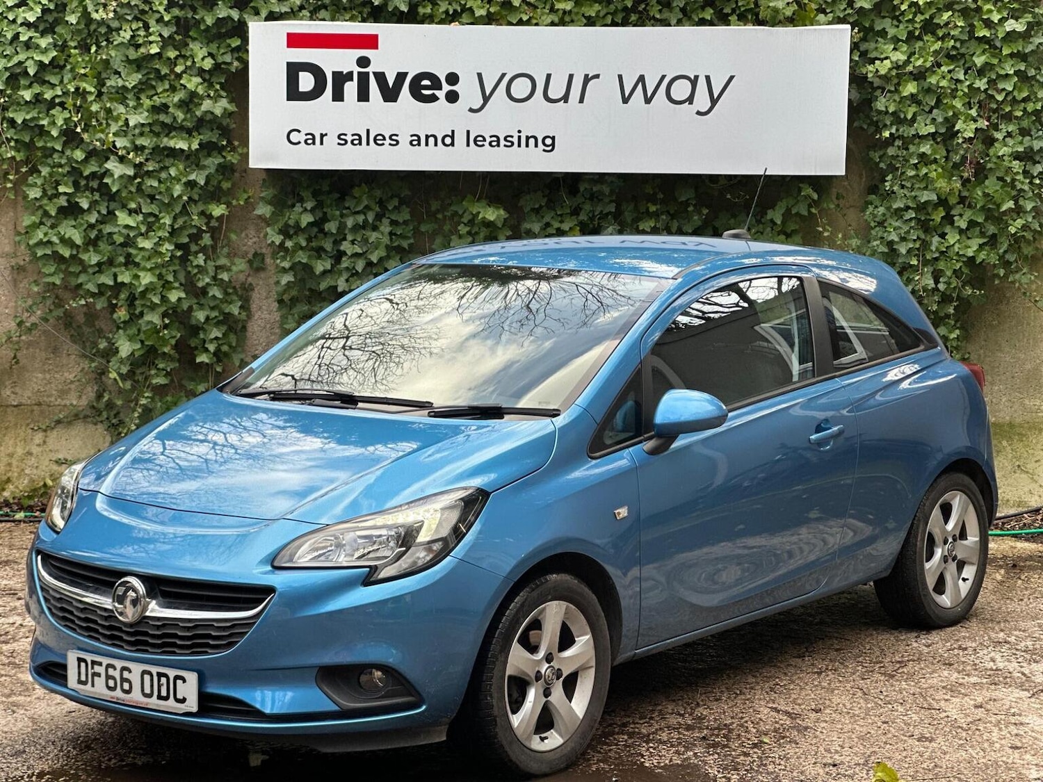 Used Vauxhall Astra 2016 for sale - 77656180: Photo 3