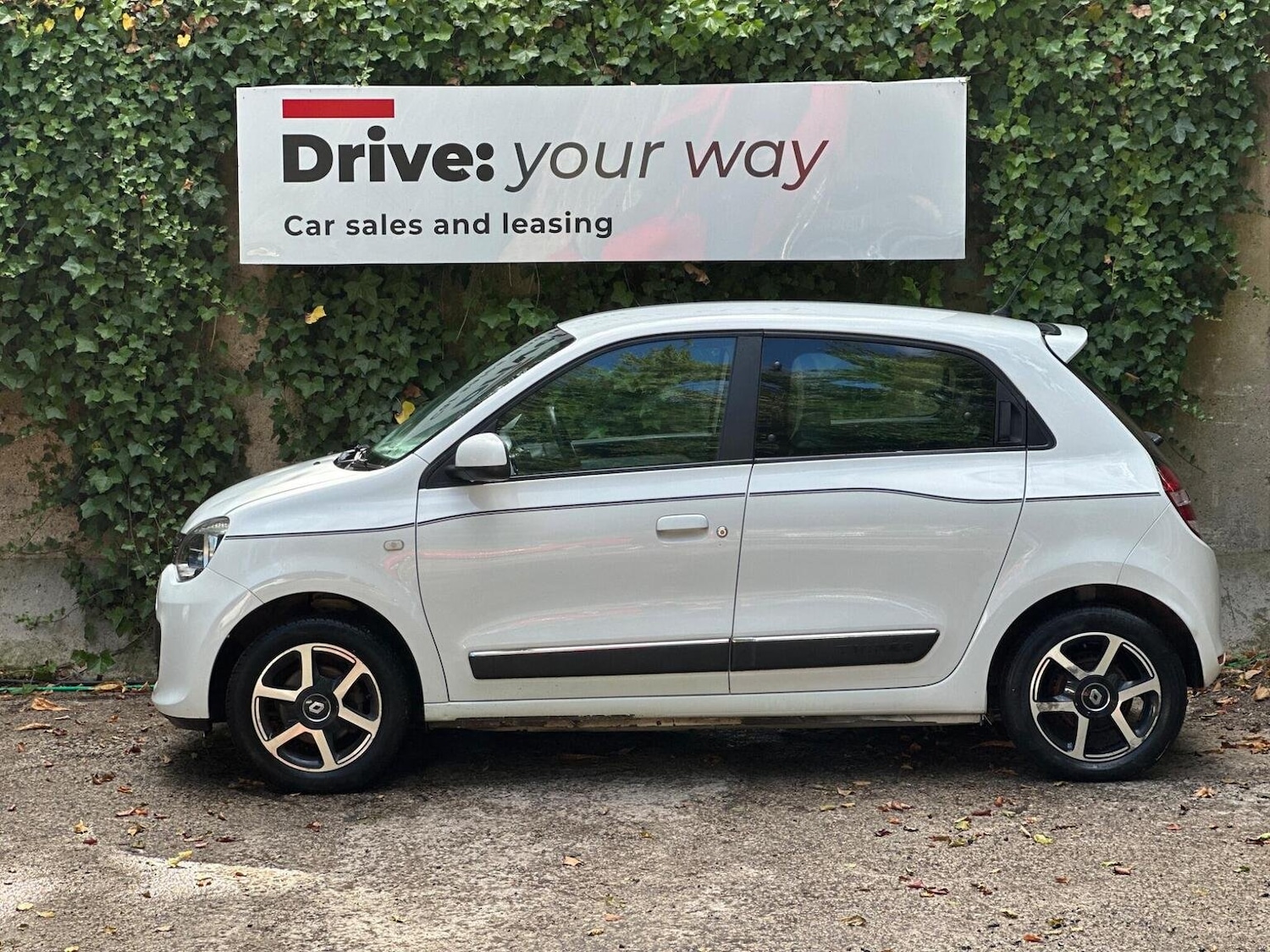 Used Renault Twingo 2015 for sale - 77595271: Photo 4