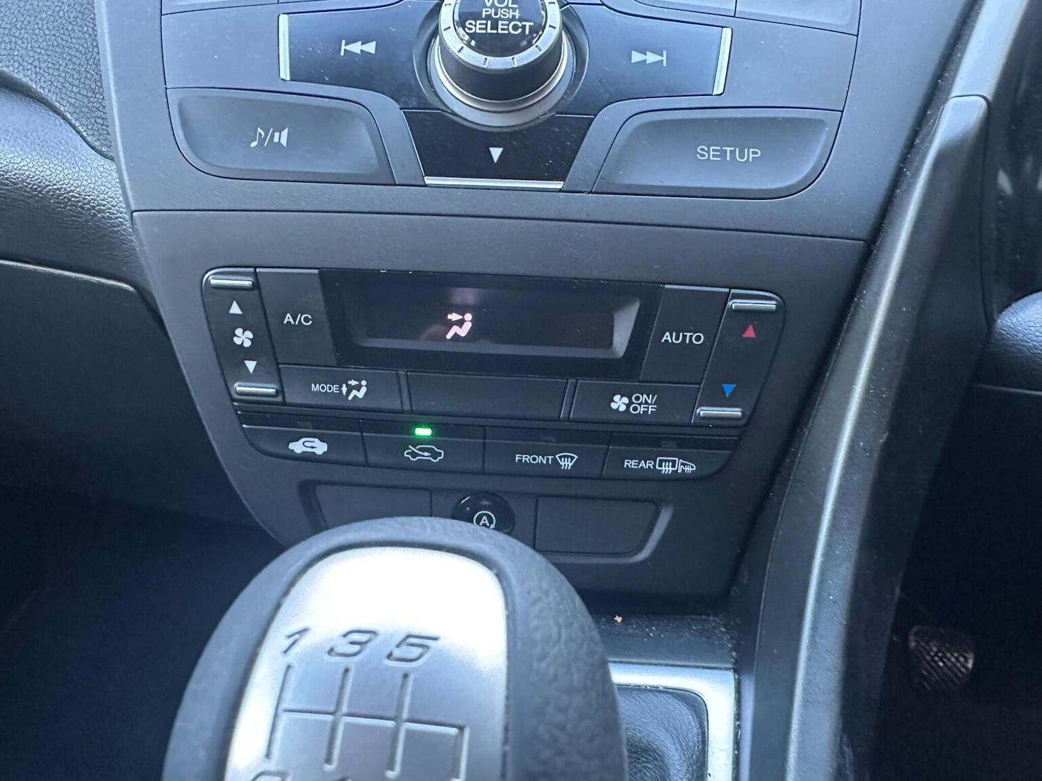 Used Honda Civic 2012 for sale - 76884942: Photo 19