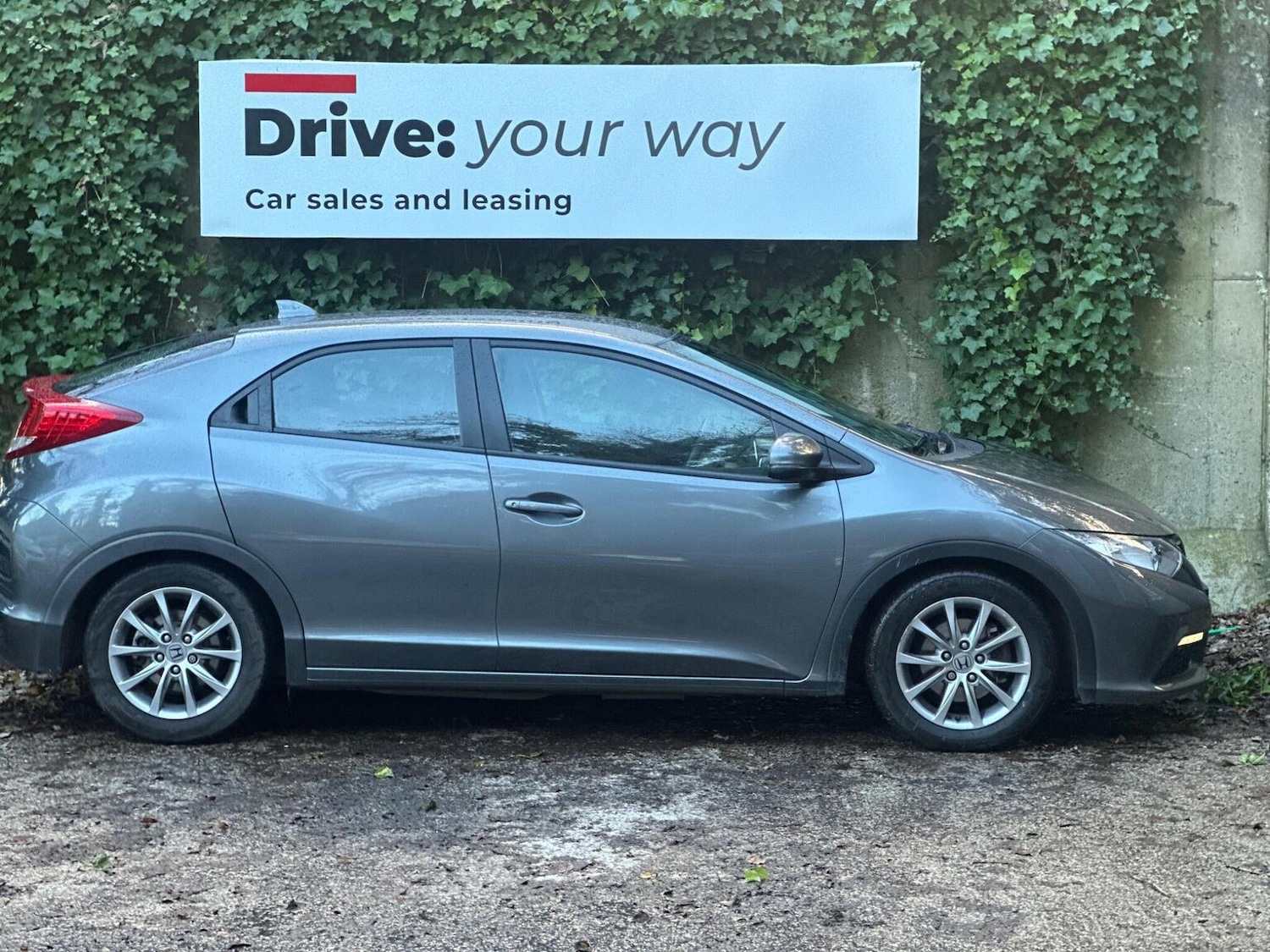 Used Honda Civic 2012 for sale - 76884942: Photo 5