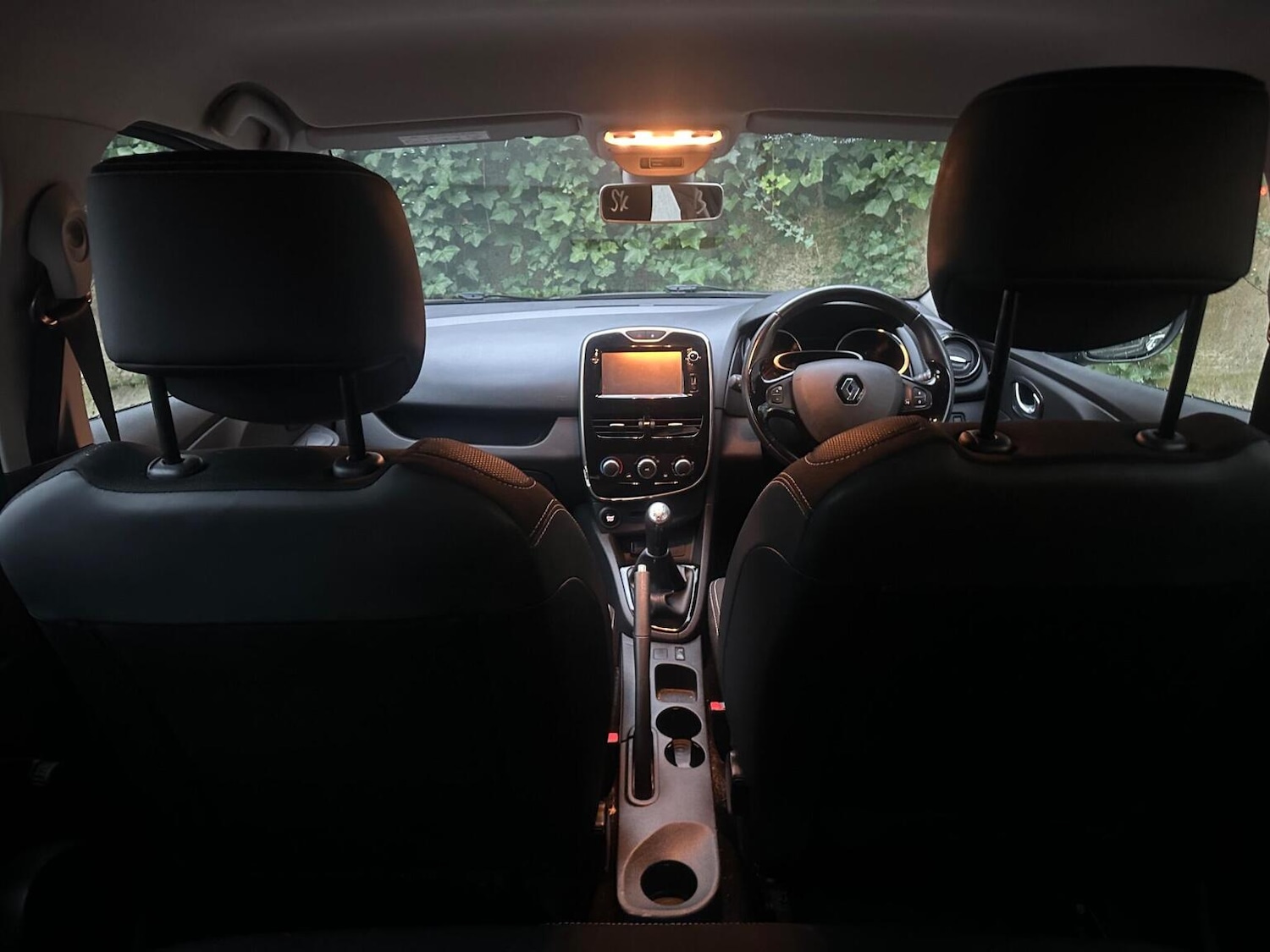 Used Renault Clio 2016 for sale - 76699369: Photo 11