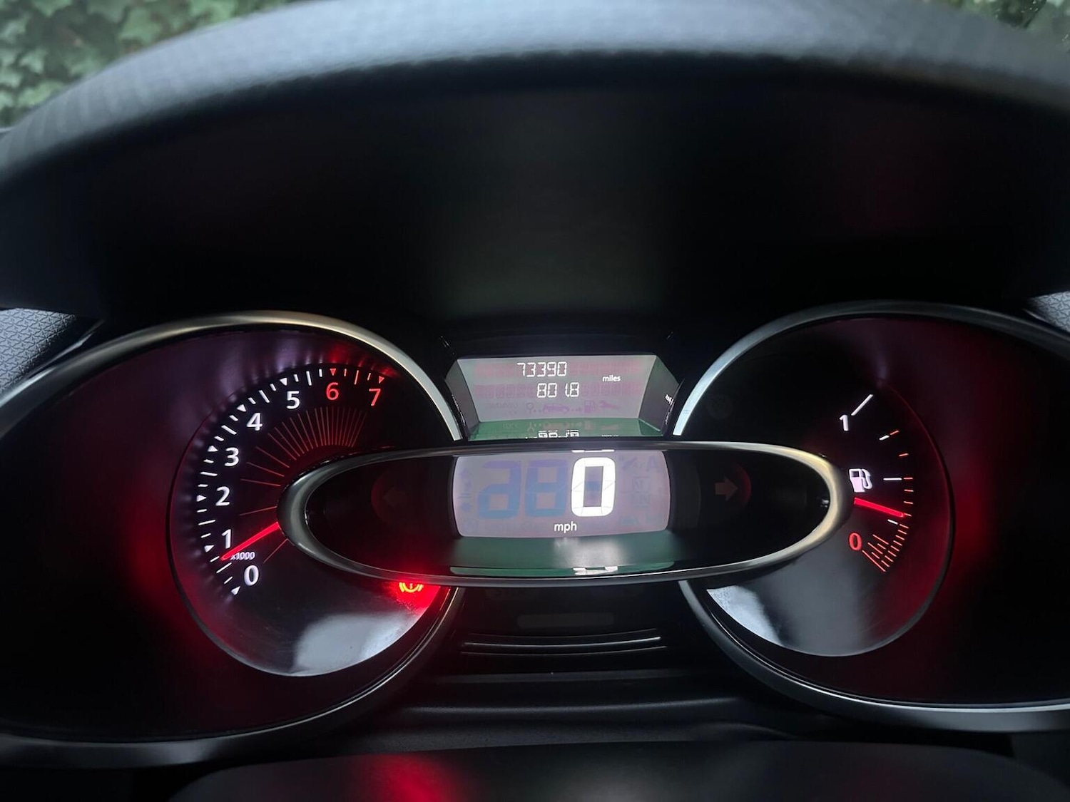 Used Renault Clio 2016 for sale - 76699369: Photo 14