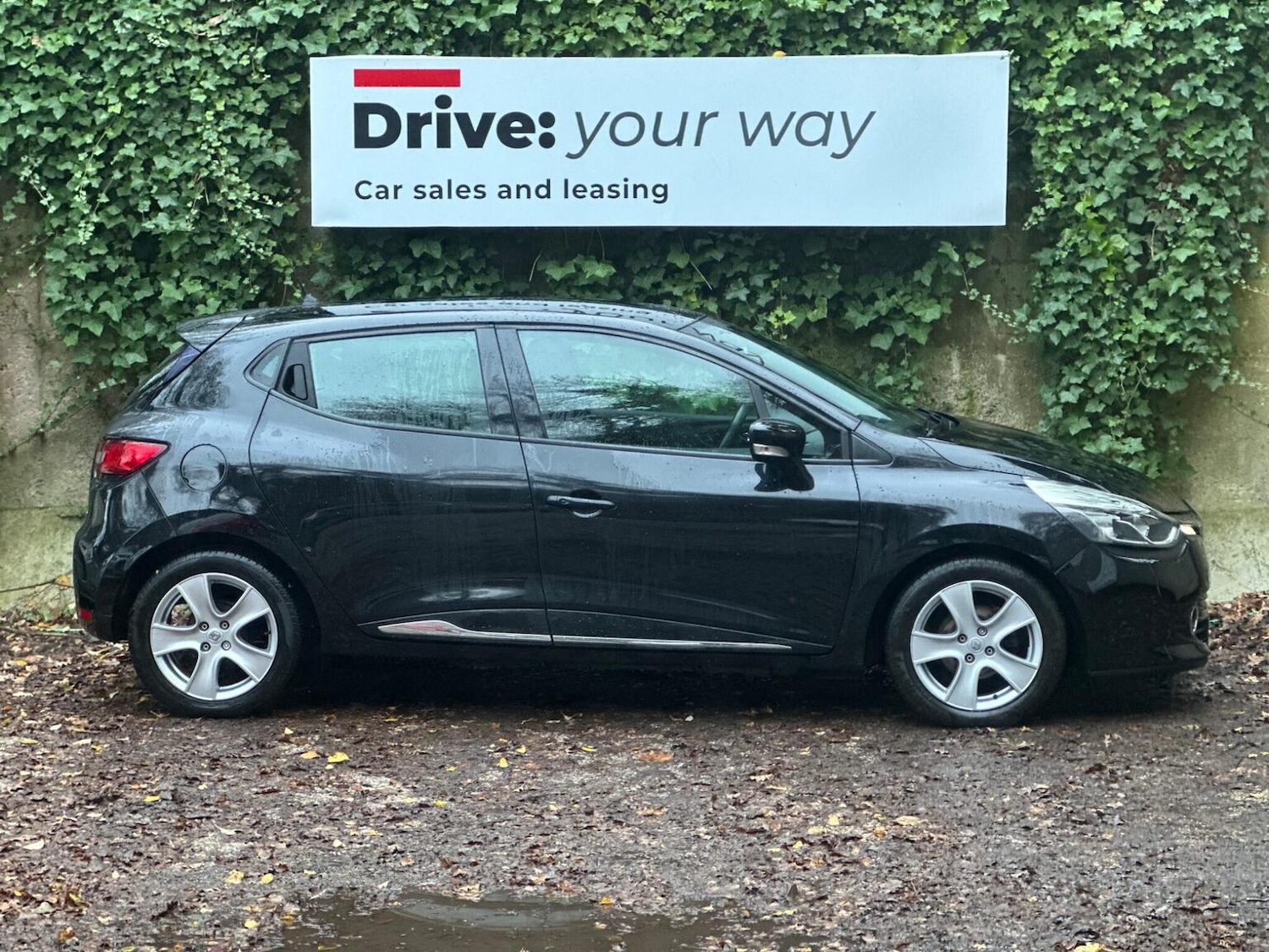 Used Renault Clio 2016 for sale - 76699369: Photo 5