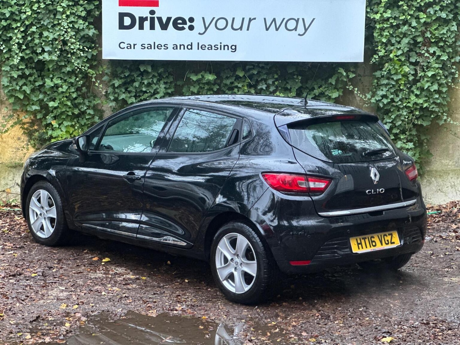 Used Renault Clio 2016 for sale - 76699369: Photo 6