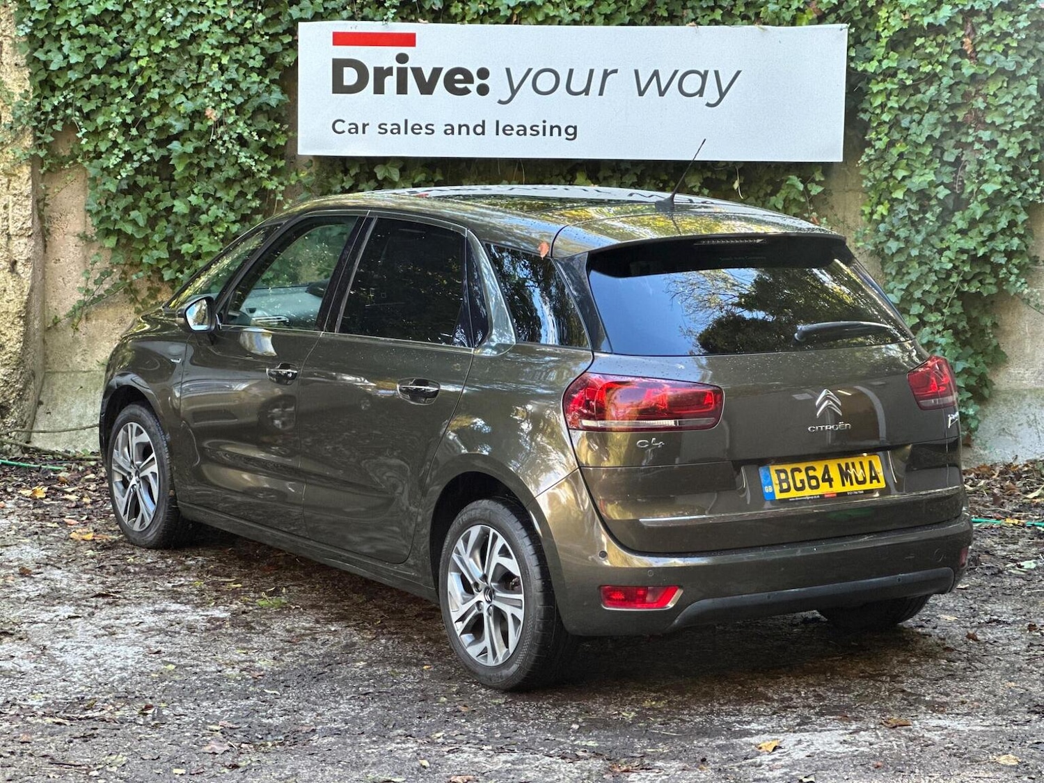 Used Citroen C4 Picasso 2014 for sale - 76482963: Photo 6