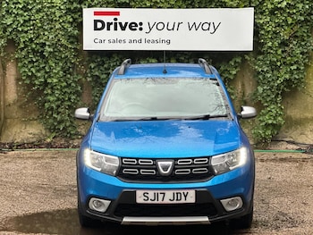 Used Dacia Sandero Stepway 2017 for sale - 77370608: Photo