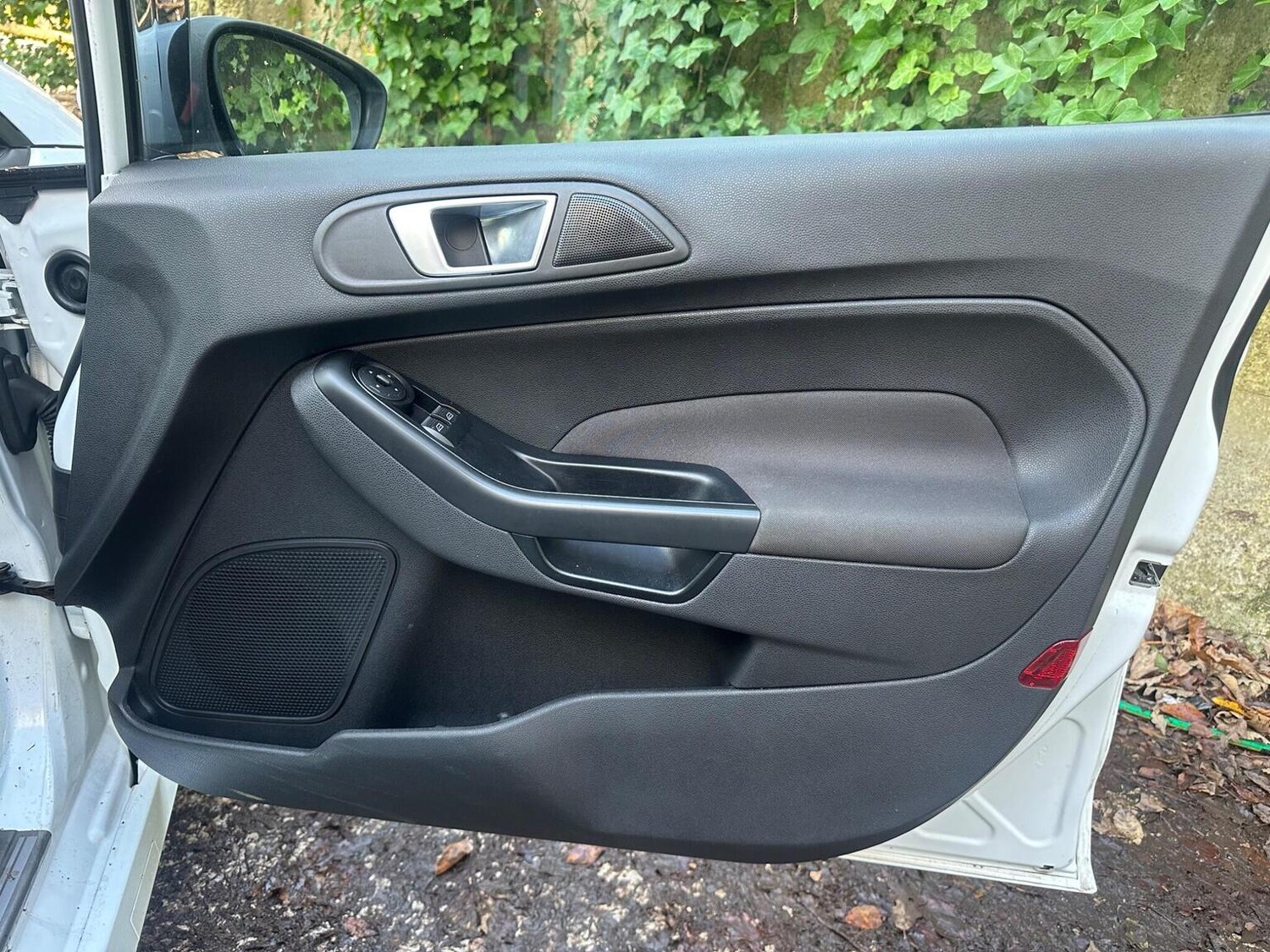 Used Ford Fiesta 2016 for sale - 77453245: Photo 6