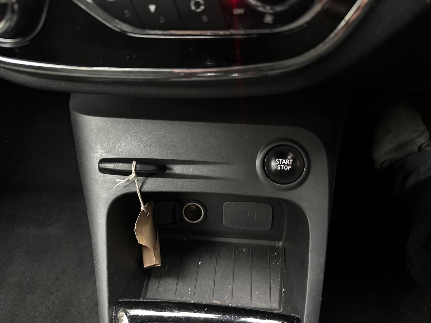 Used Renault Captur 2016 for sale - 76497524: Photo 27