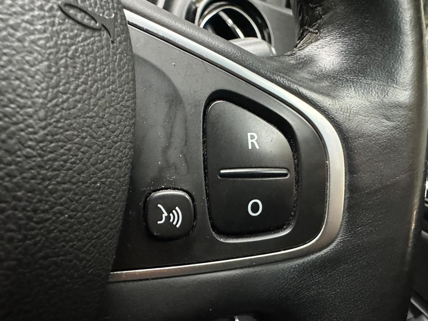 Used Renault Captur 2016 for sale - 76497524: Photo 31