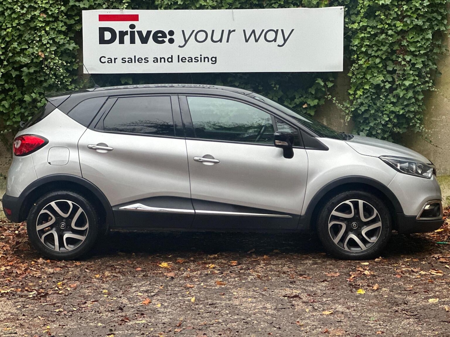 Used Renault Captur 2016 for sale - 76497524: Photo 5
