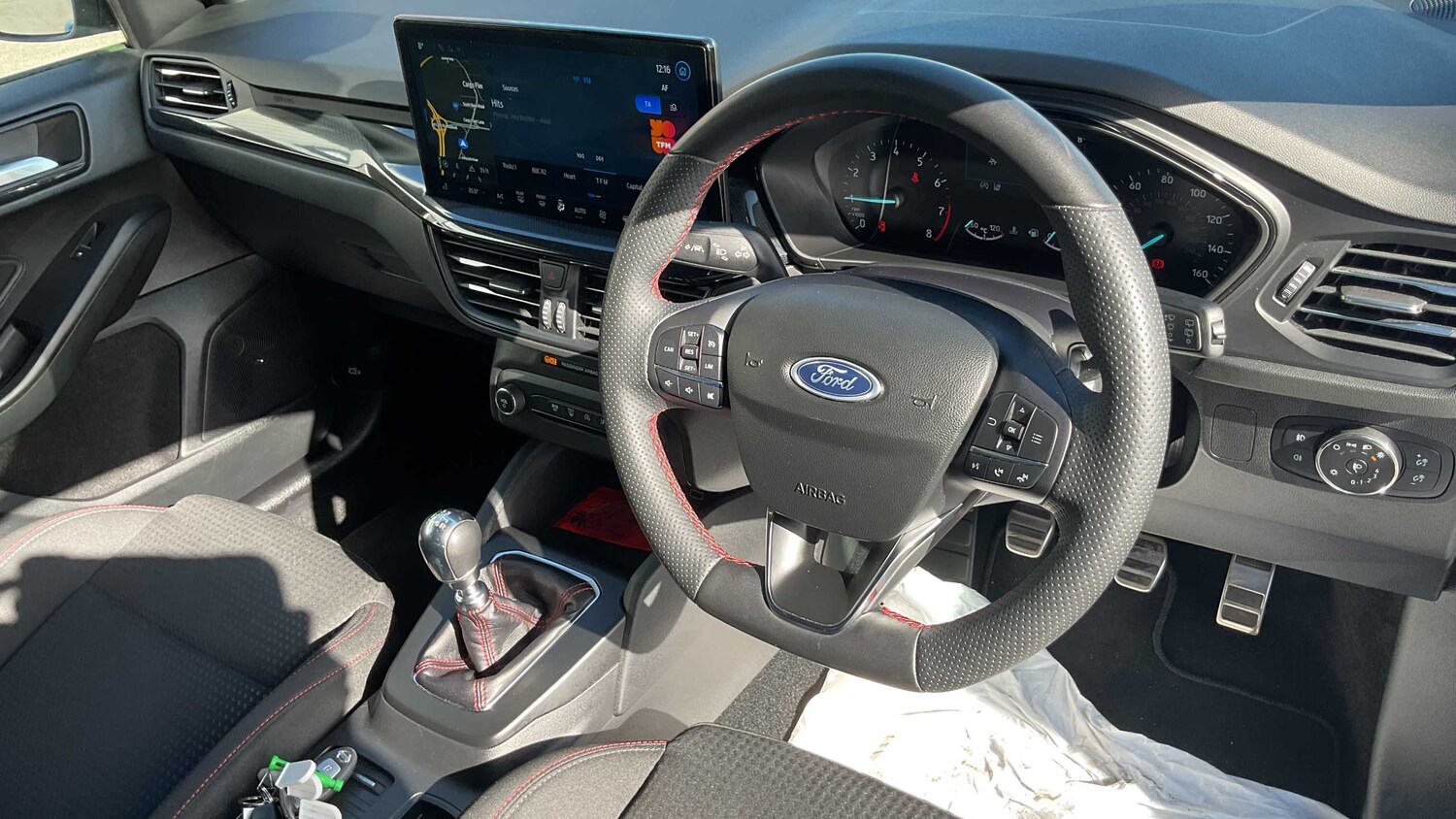 Used Ford Focus 2023 for sale - 77858974: Photo 14