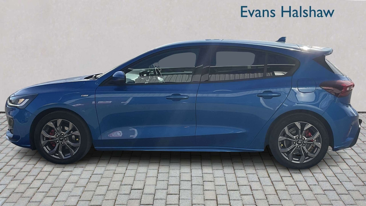 Used Ford Focus 2023 for sale - 77858974: Photo 4