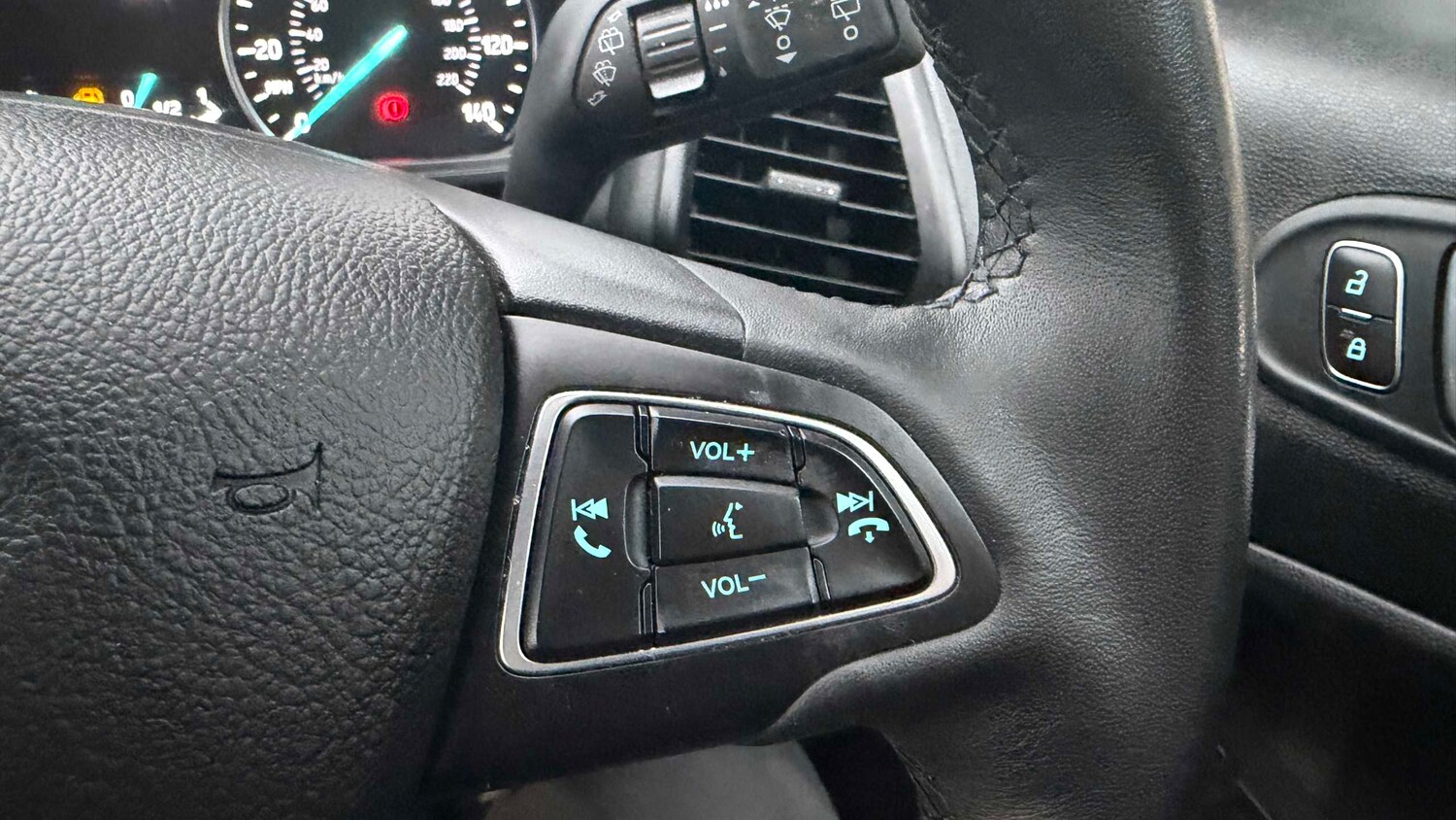 Used Ford Ecosport for sale - 77861641: Photo 20