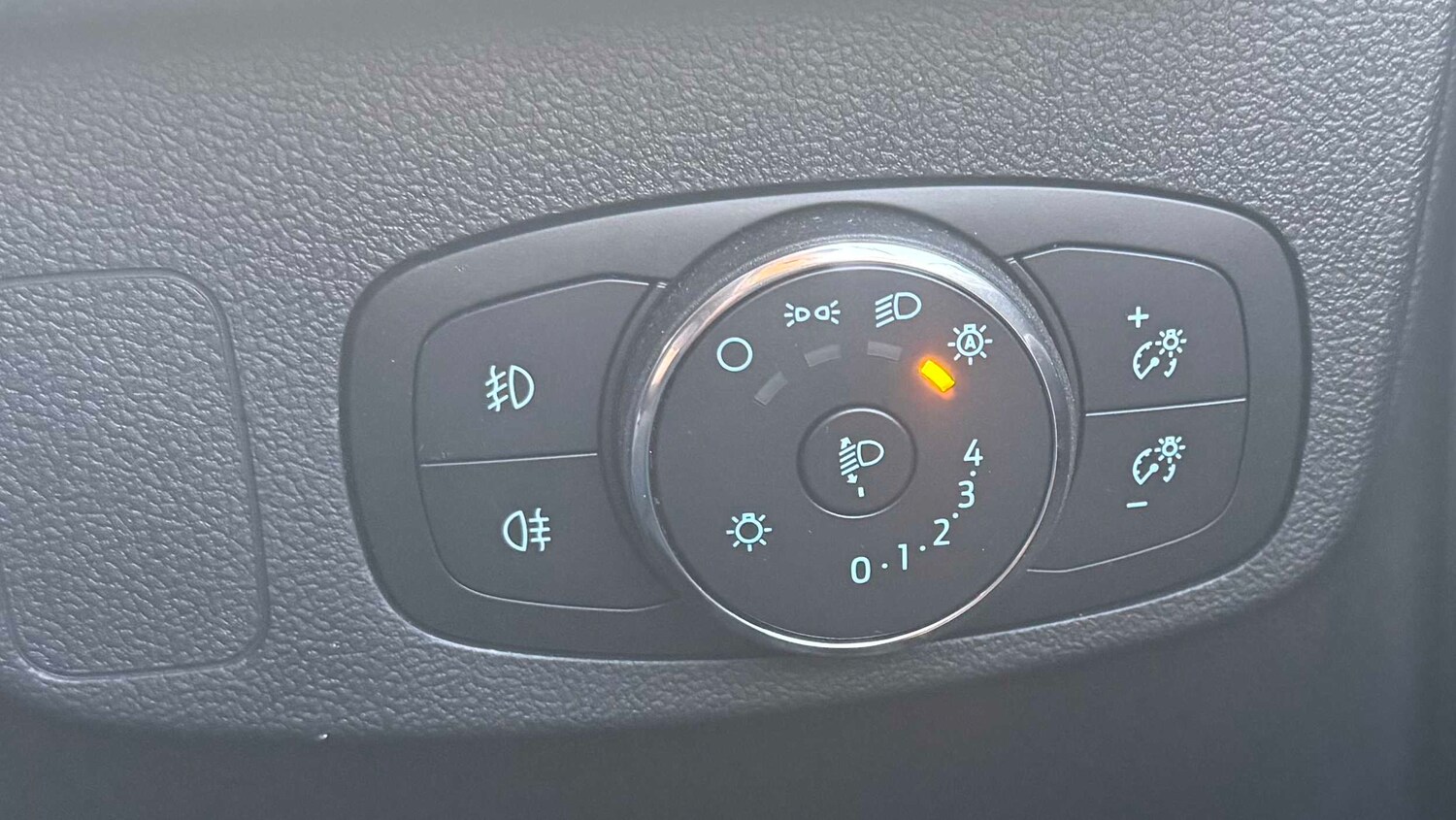 Used Ford Focus 2023 for sale - 77858524: Photo 21