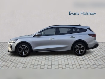 Used Ford Focus 2023 for sale - 77858524: Photo