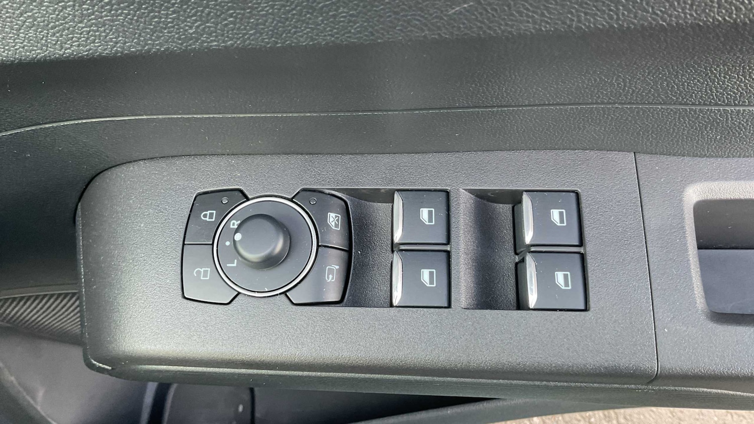 Used Ford Tourneo Courier 2025 for sale - 77894439: Photo 17