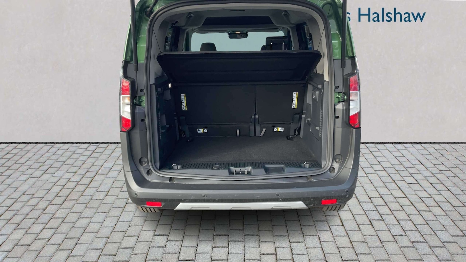 Used Ford Tourneo Courier 2025 for sale - 77894439: Photo 5