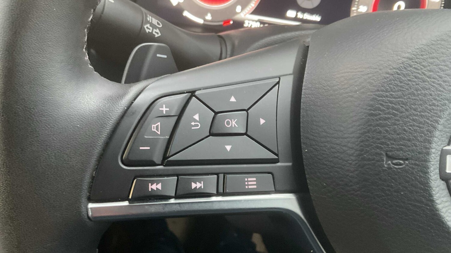 Used Nissan Juke for sale - 77862143: Photo 16